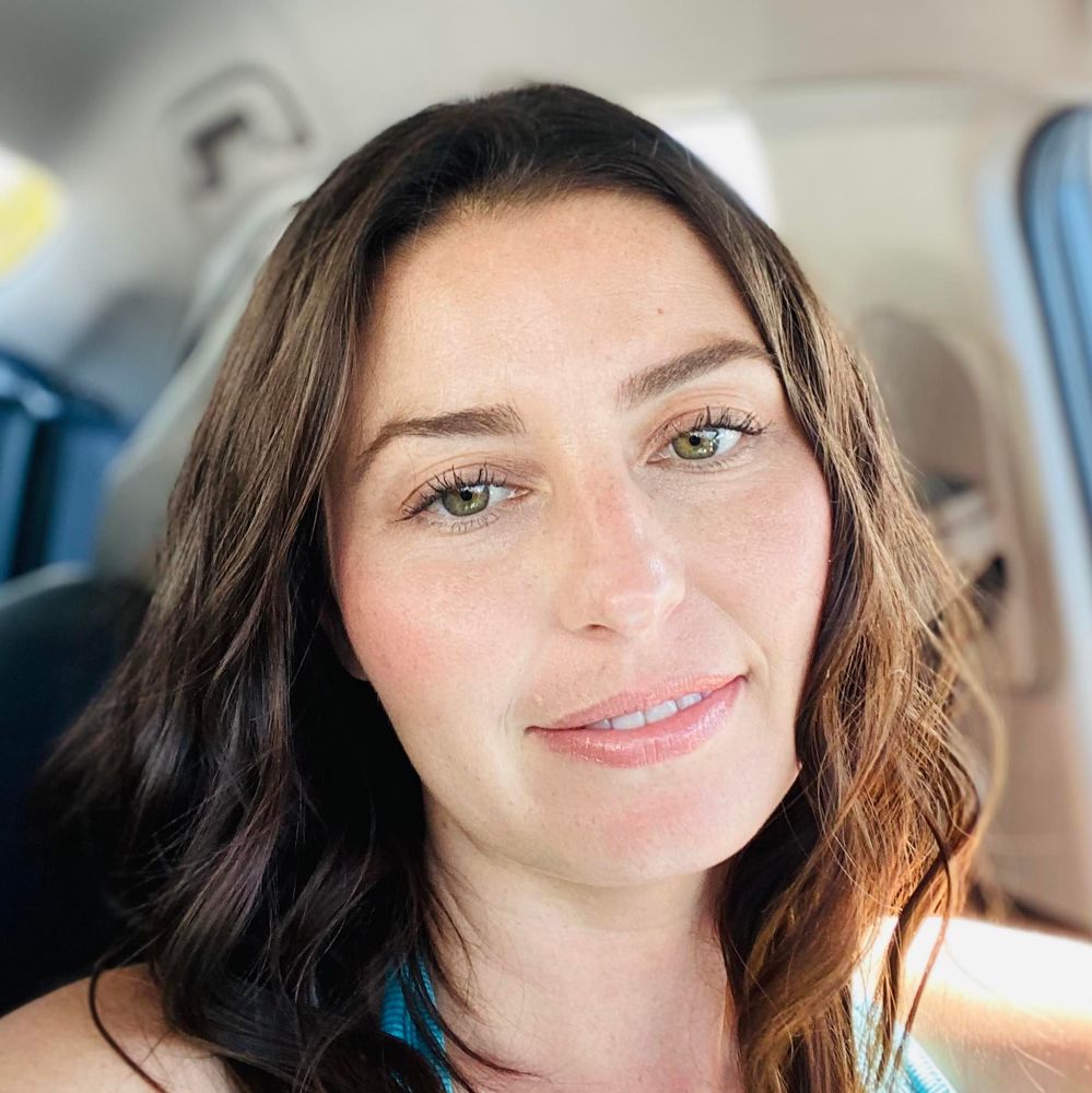 Meet your Posher, Marisa